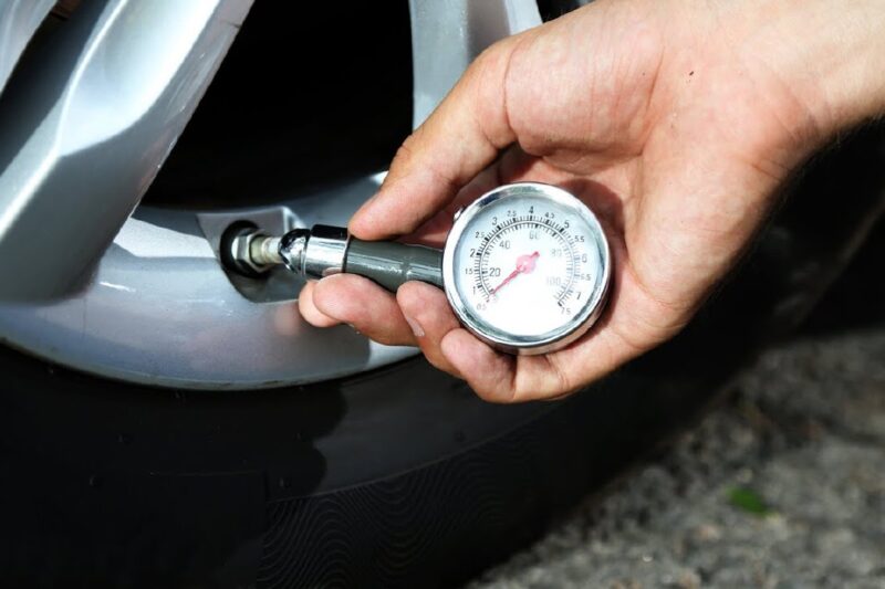 How to Check Tire Pressure